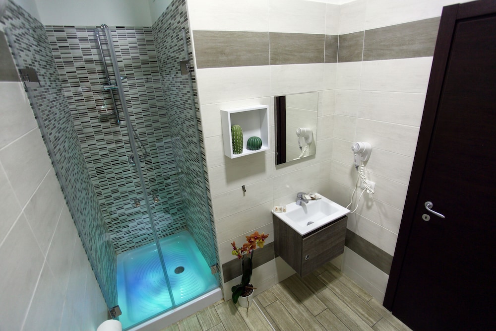 Napoli City Rooms 27/49