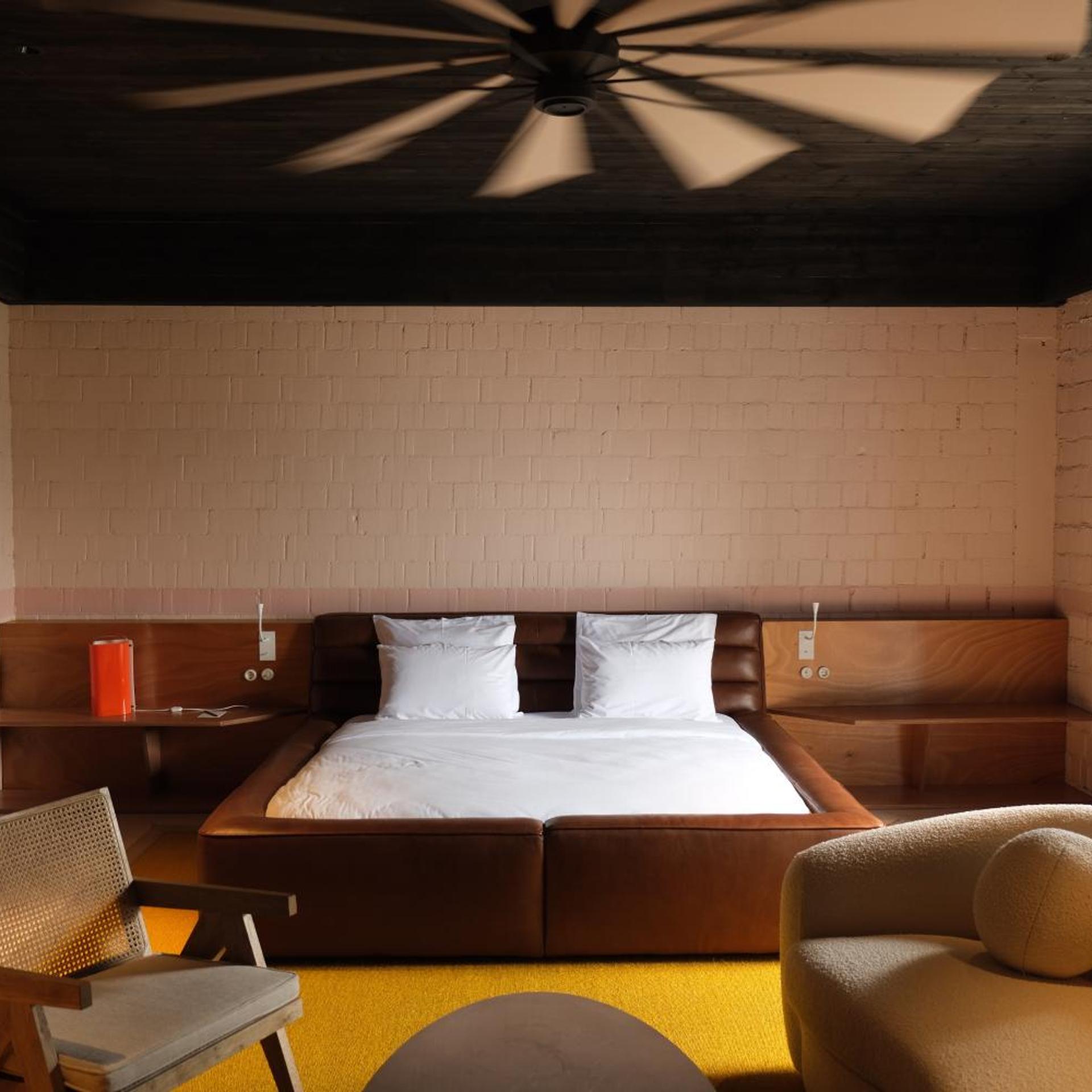 Signature, King Bed, Sea View