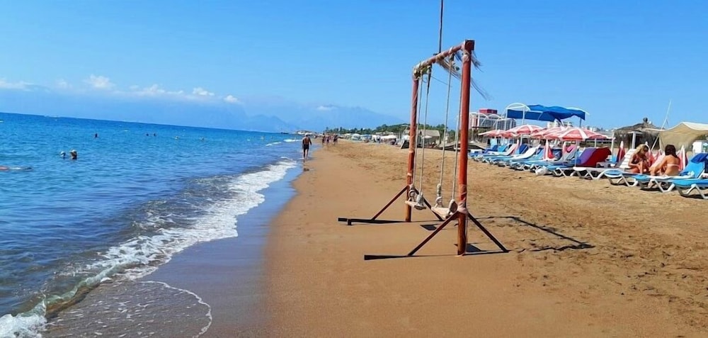 Ozgur Hotel 40/50