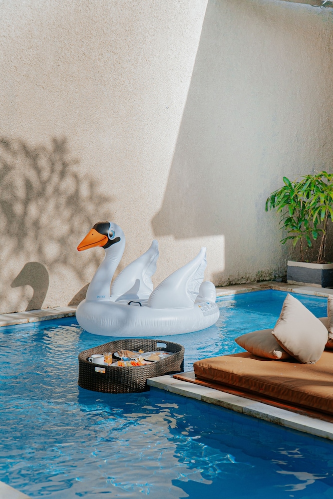 Luxotic Private Villa and Resort 22/50