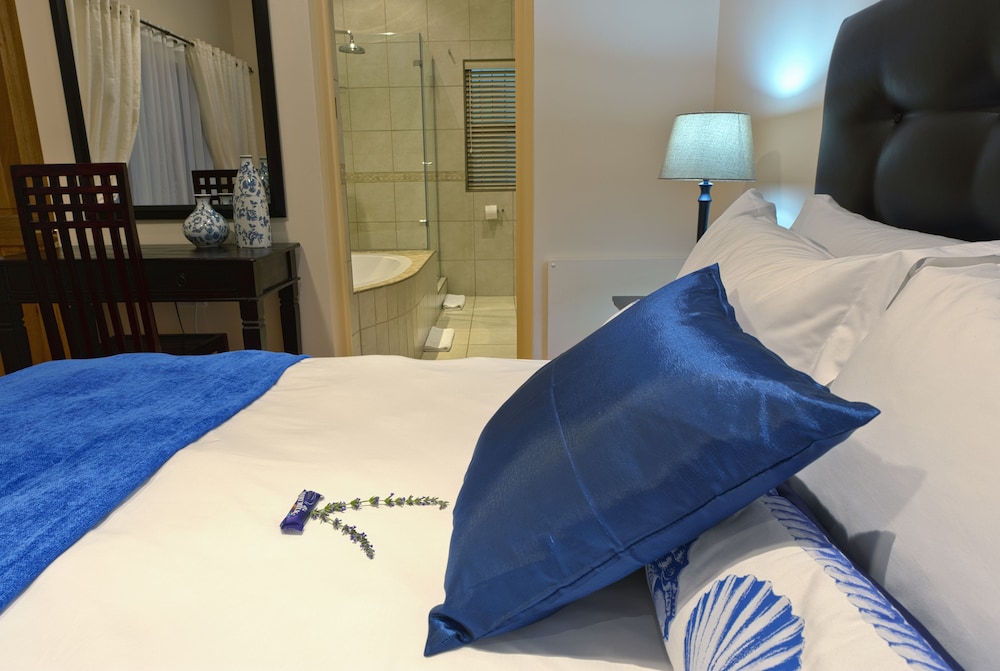Aquamarine Guest House 22/73