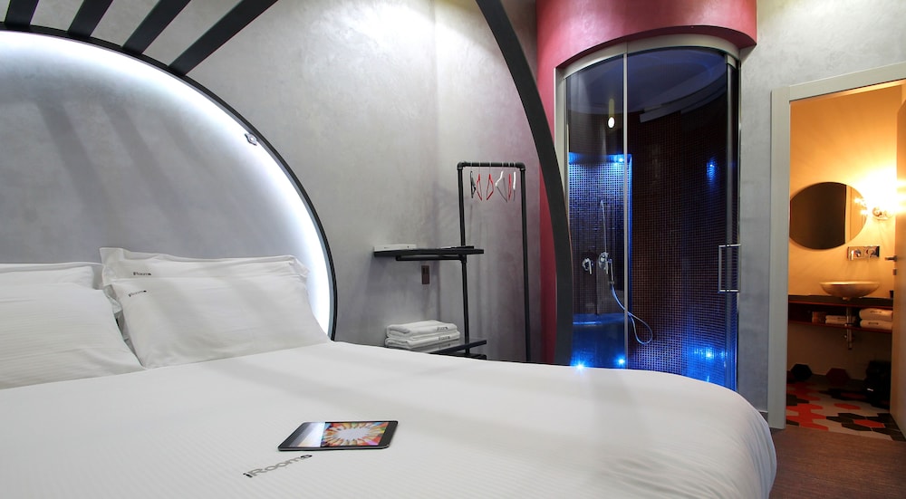 Irooms Pantheon & Navona 13/65