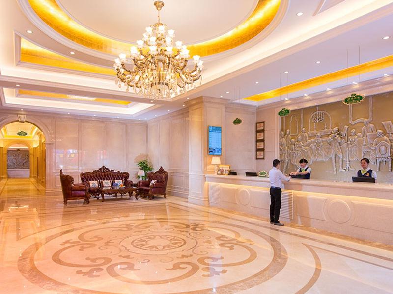 Vienna Hotel (Dongguan Tangxia Huayuan Street) 12/60