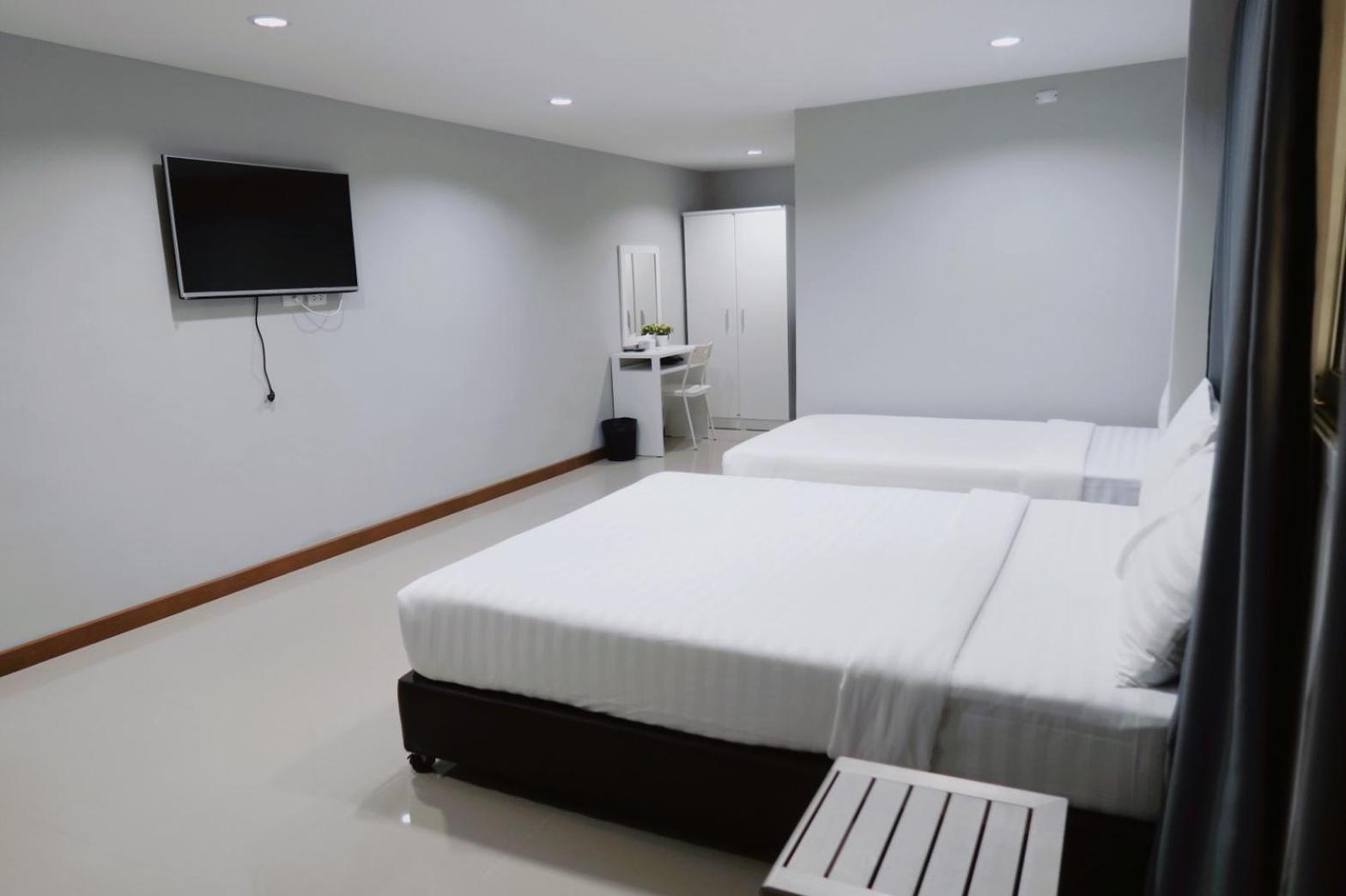 S44room 22/64
