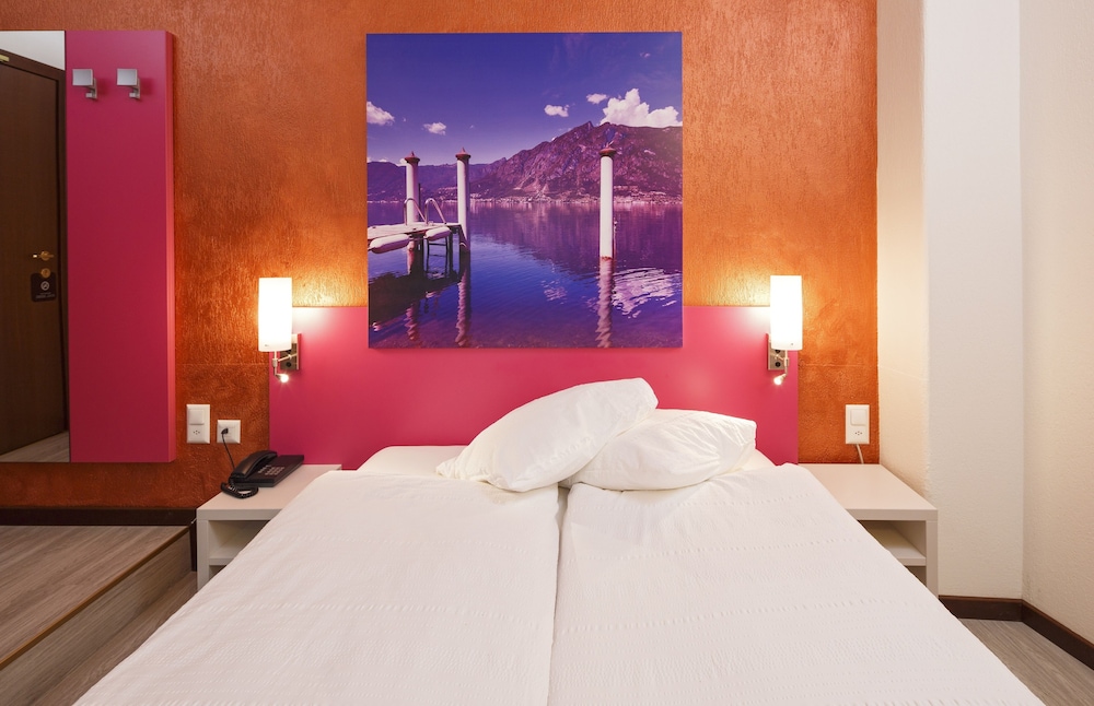 Acquarello Swiss Quality Hotel 32/63