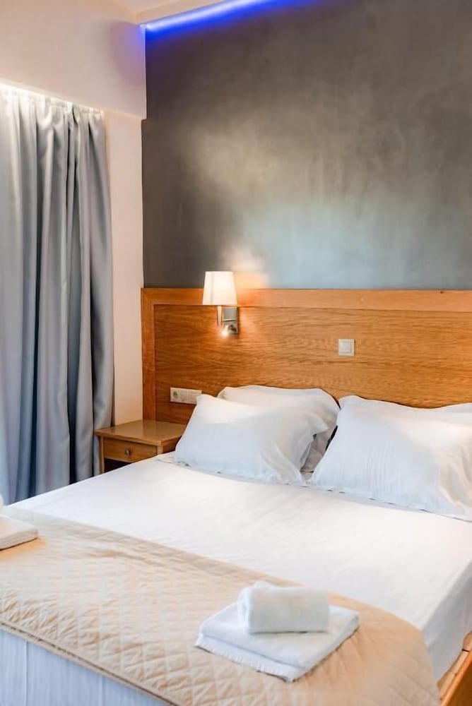 Fiori Hotel 11/50