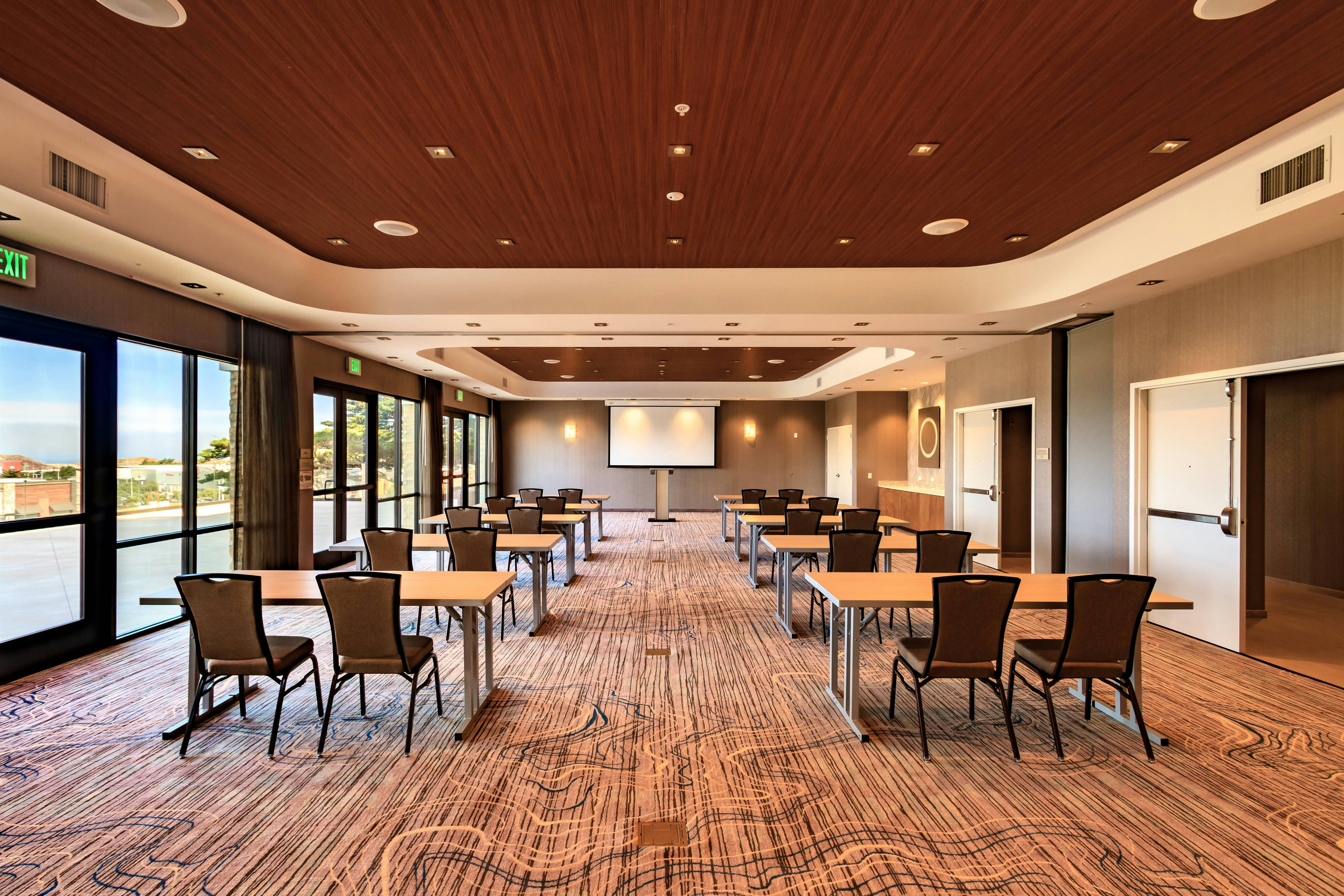 Springhill Suites By Marriott the Dunes On Monterey Bay 43/49