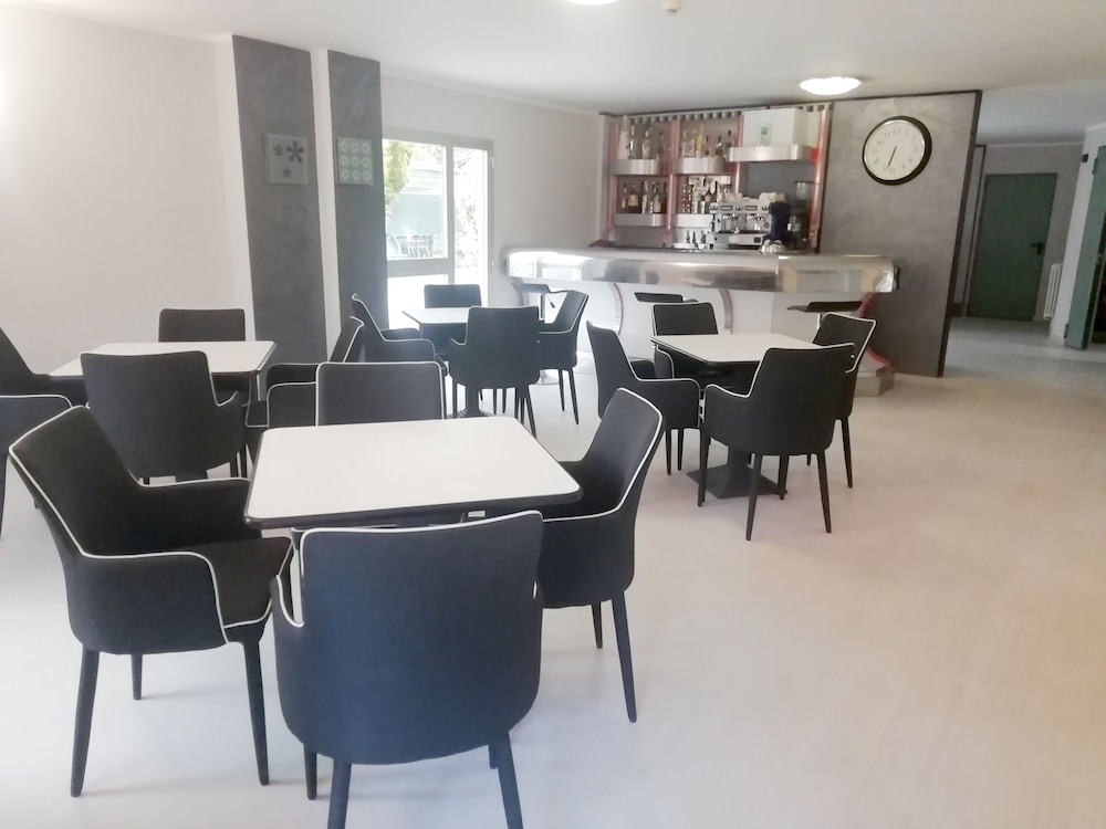 Hotel Rita 28/40