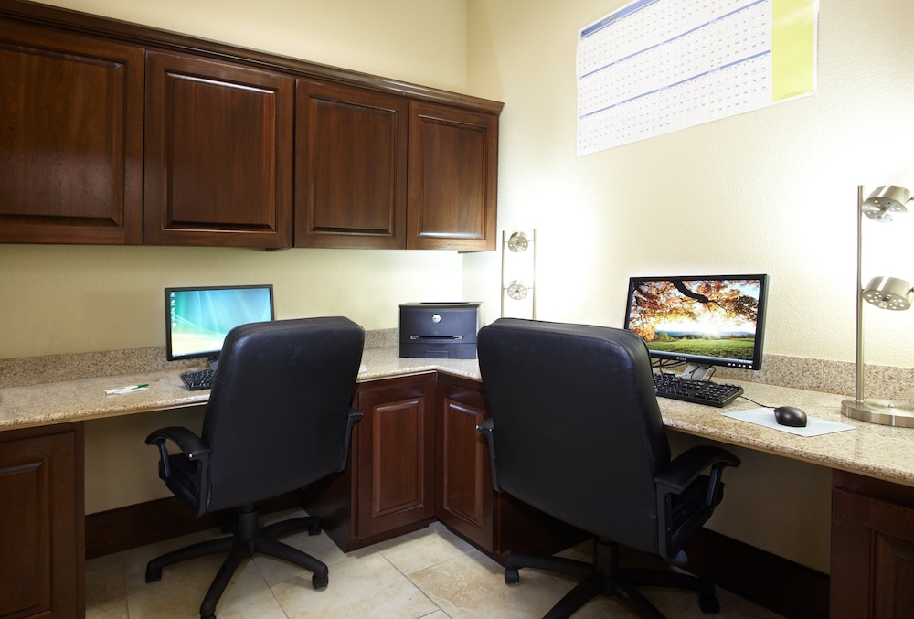Holiday Inn Express Hotel Suites Deer Park 32/44