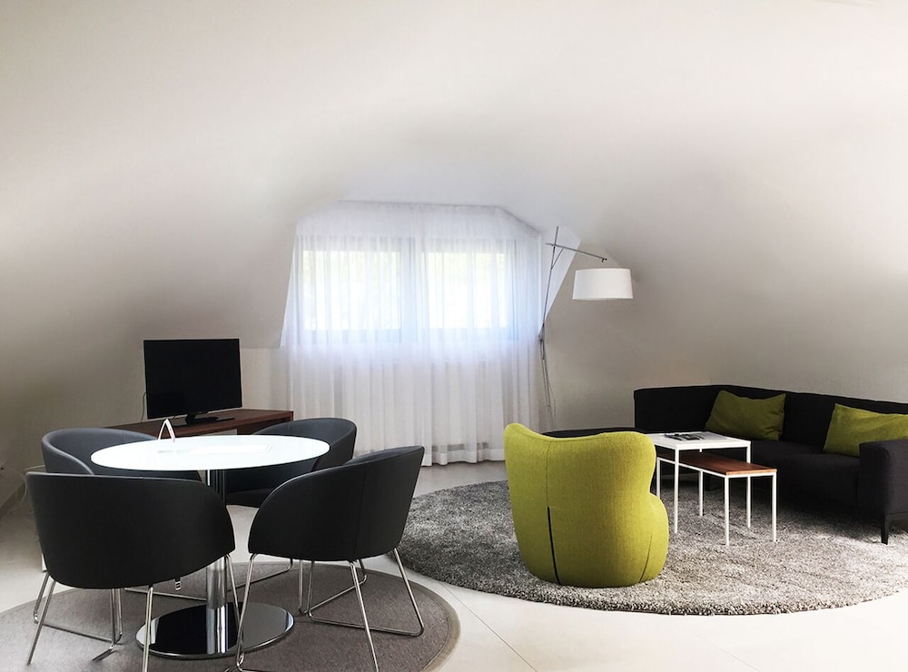 Alvisse Parc Hotel 64/70