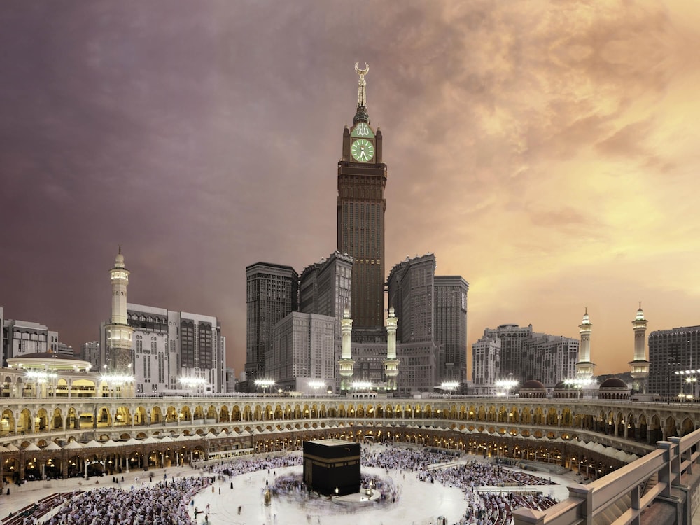 فندق ساعة مكة فيرمونت(Makkah Clock Royal Tower A Fairmont Hotel) 71/73