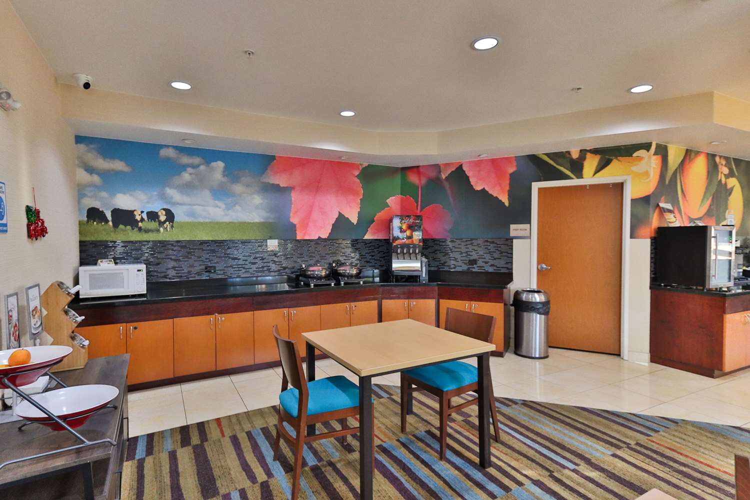 Comfort Inn & Suites Houston North - Spring 26/27