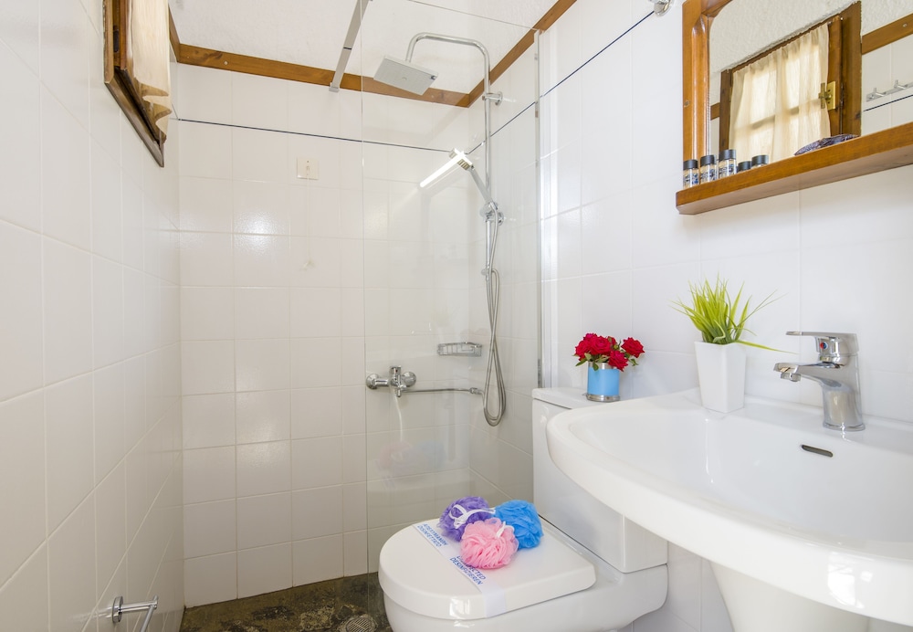 Folia Hotel Apartments 50/50