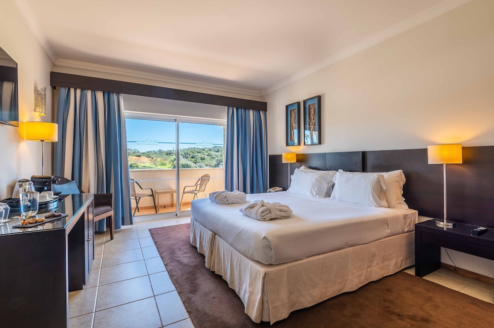 Superior, Double or Twin Bed