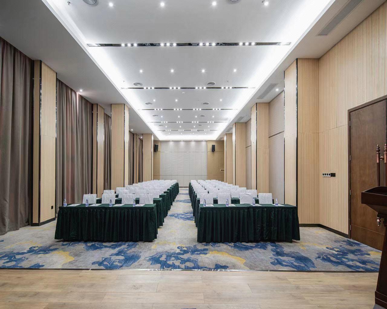 Echarm Hotel (Beihai International Passenger Transport Port Yintan) 39/42