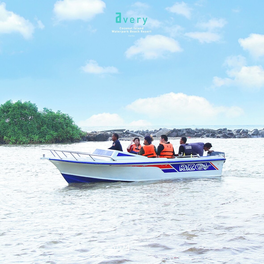Avery Coconut Island Hotel and Beach Resort 39/47