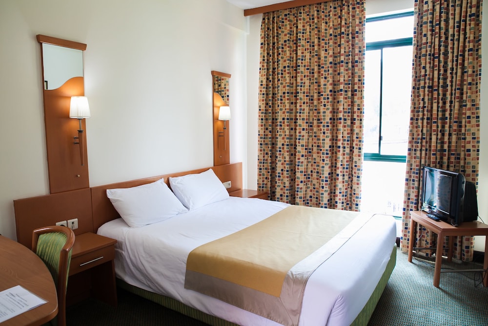 Gorillas City Centre Hotel 15/52