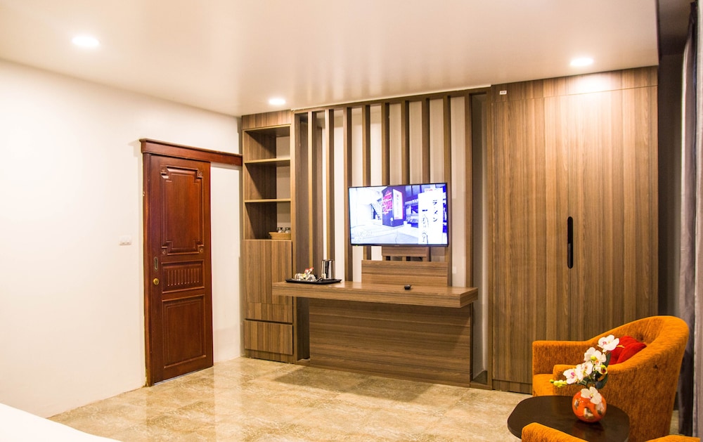 Family Boutique Hotel 59/71