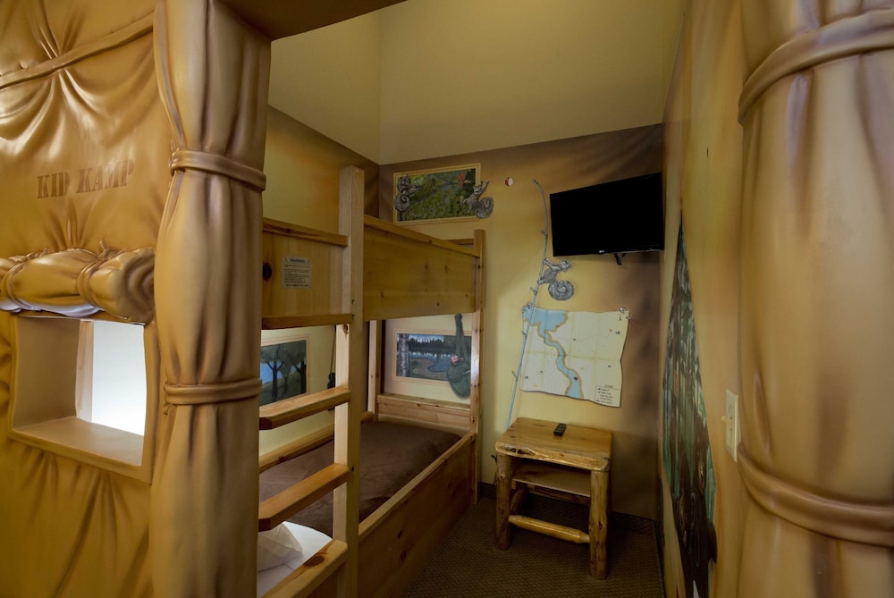 Great Wolf Lodge Grand Mound 45/65