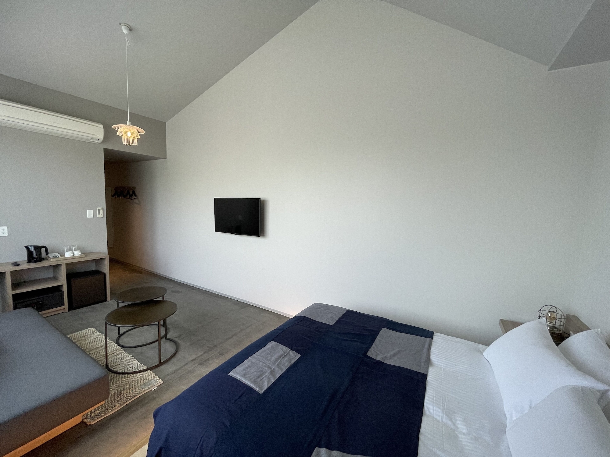 PENTHOUSE, DOUBLE BED, SOFA