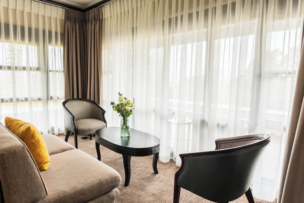 PREMIER HOTEL THE WINKLER 33/49