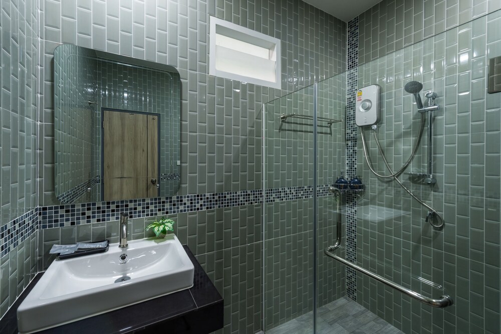 Lark Pool Villa Krabi 61/62