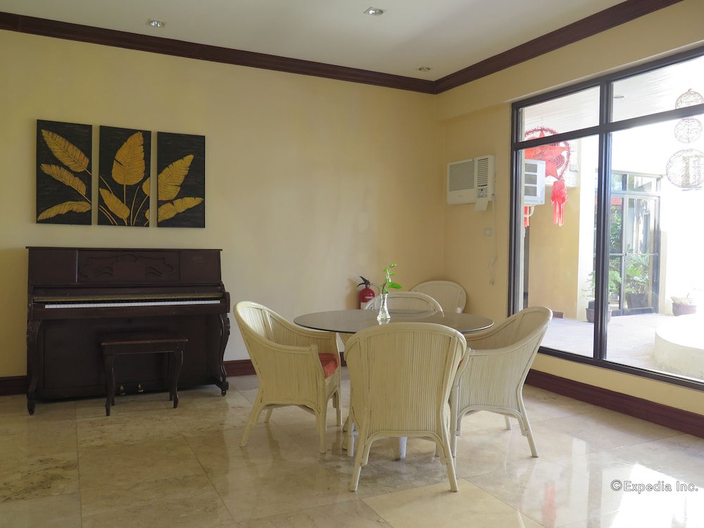 Vacation Hotel Cebu 16/33