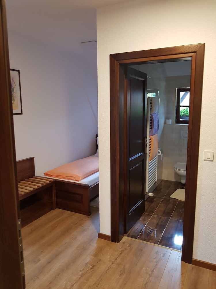 Pansion Breza 18/50