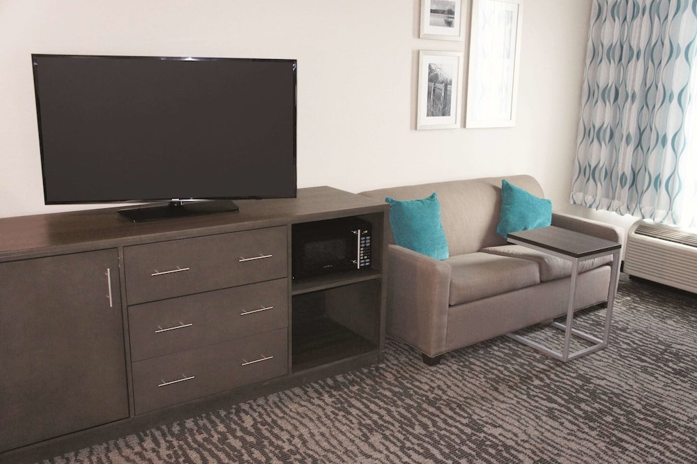 La Quinta Inn & Suites by Wyndham Chattanooga - Lookout Mtn 31/41