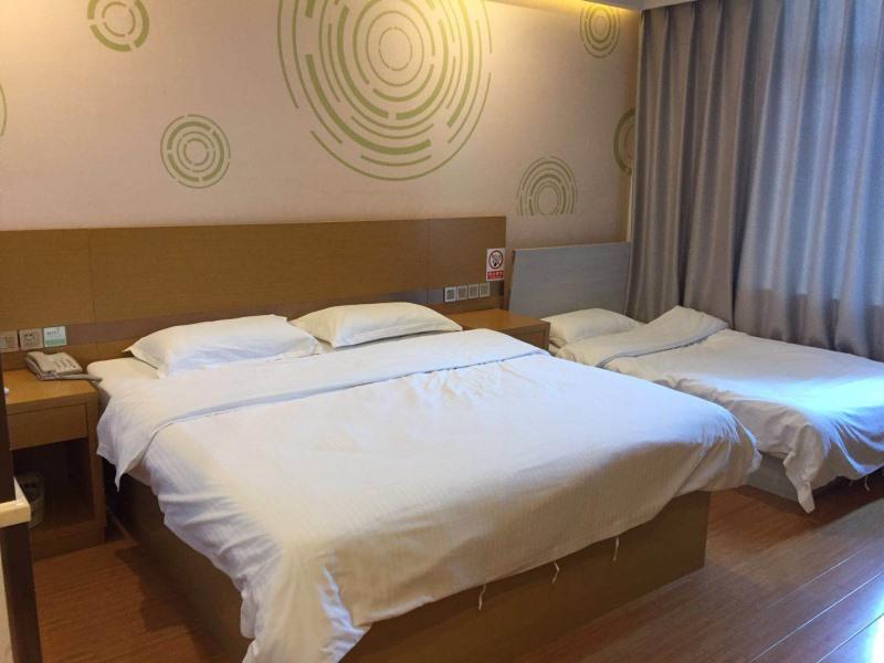 GreenTree Inn Qingdao Jiaozhou Jiaoping Road Aviation Industry Park Express Hotel 5/16
