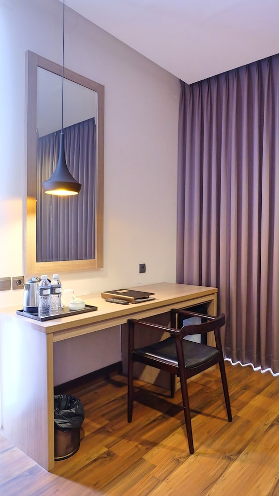 Rivoli Hotel Jakarta 38/43