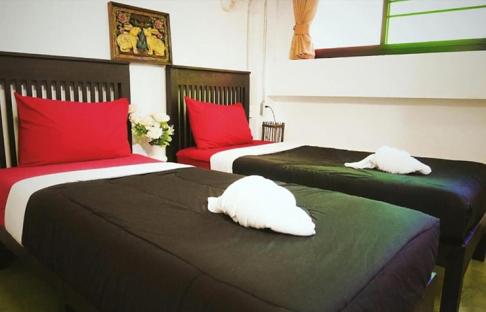 Retro Lanna Hostel Chiangmai 14/35