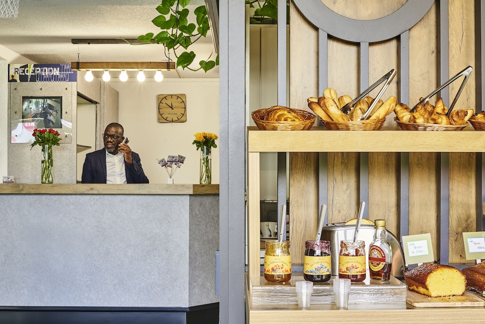 Ibis Budget Versailles Coignieres 6/50