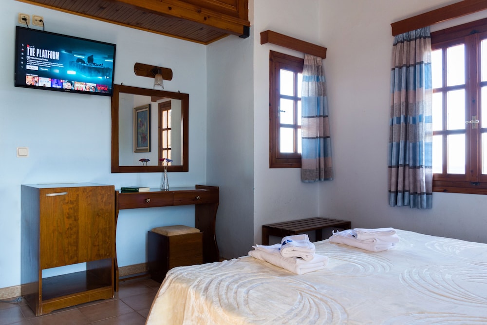 Drymna Hotel 6/50