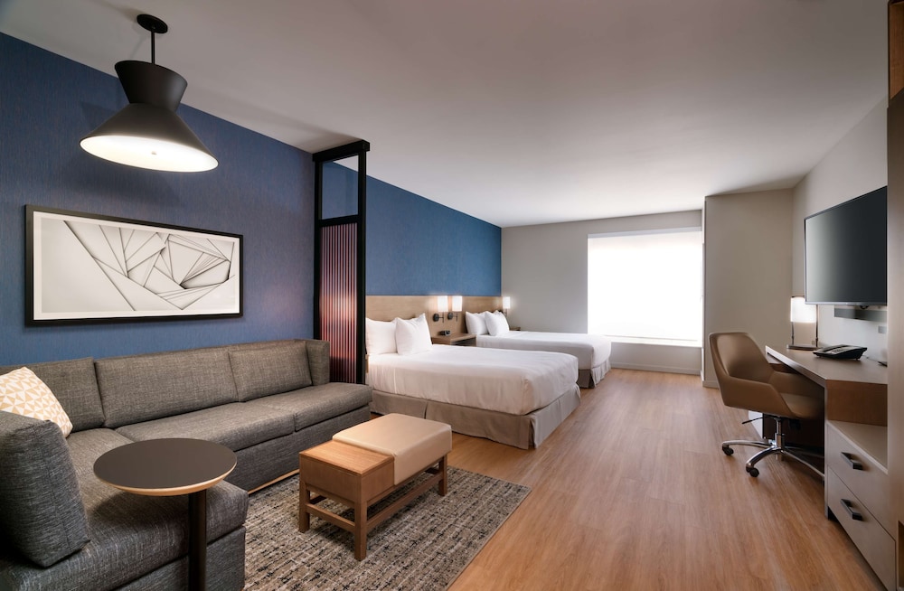Hyatt Place Fayetteville/Springdale 7/33