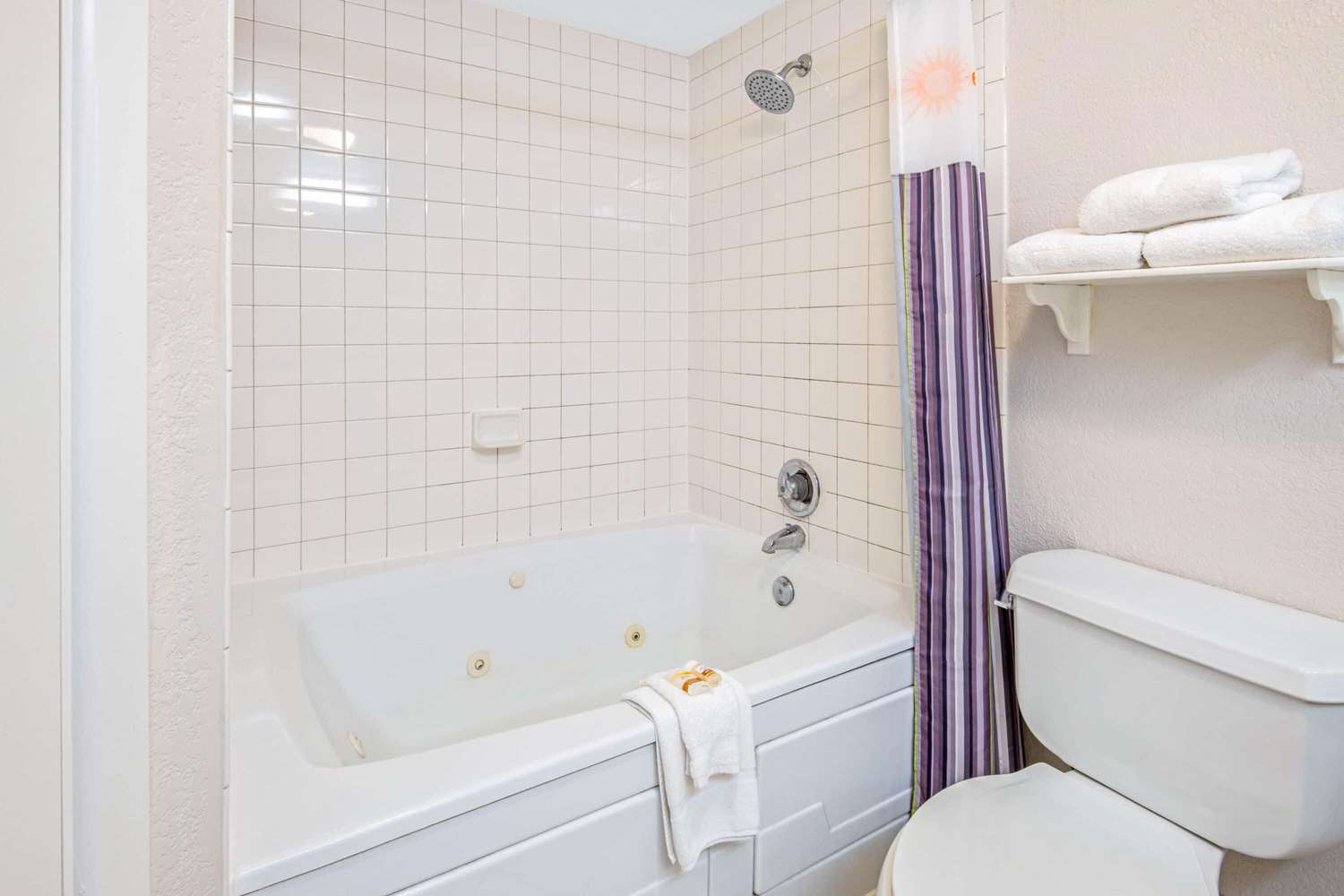 La Quinta Inn And Suites By Wyndham Sherman 28/29