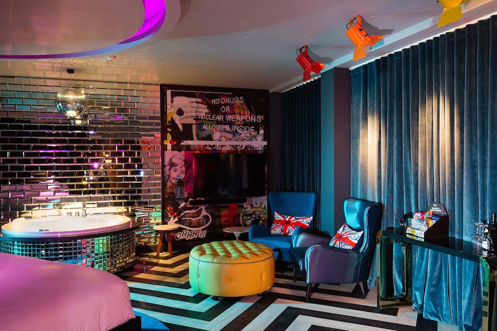 Malmaison Birmingham 45/68