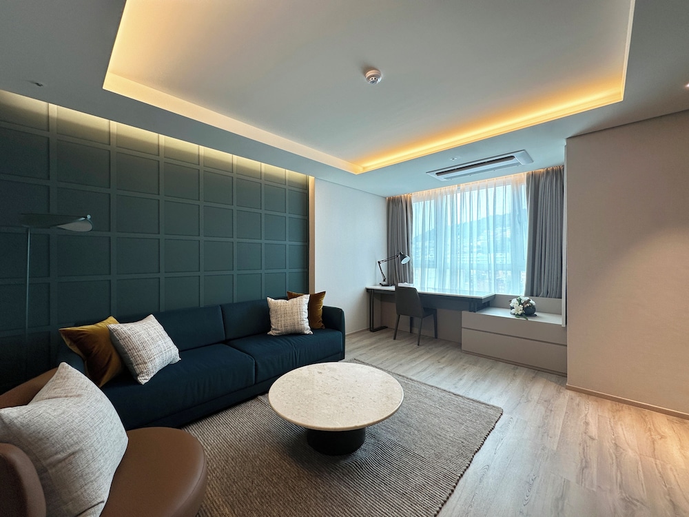Crown Harbor Hotel Busan 52/72