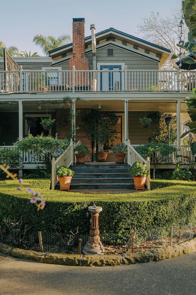 Simpson House Inn 4/50
