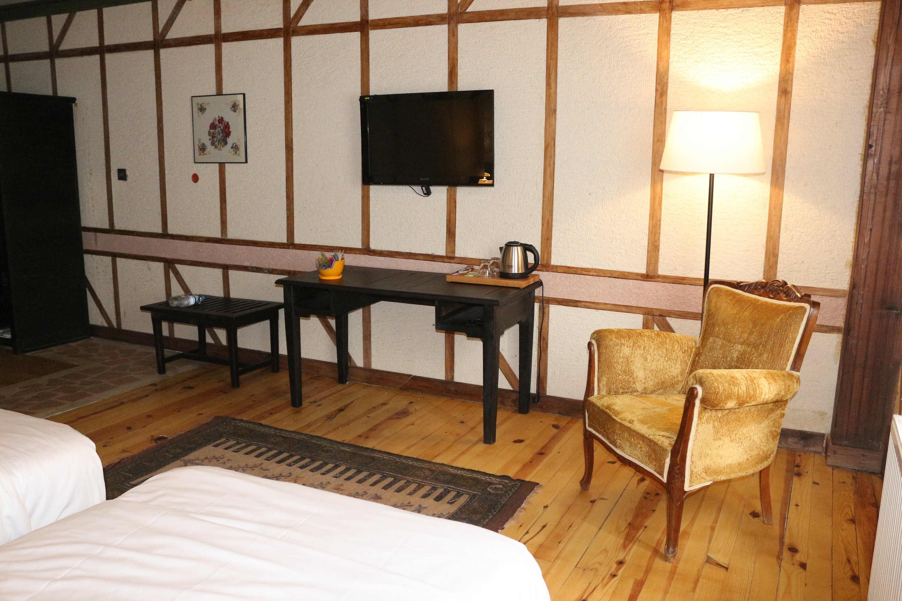 Zifin Hotel 10/19