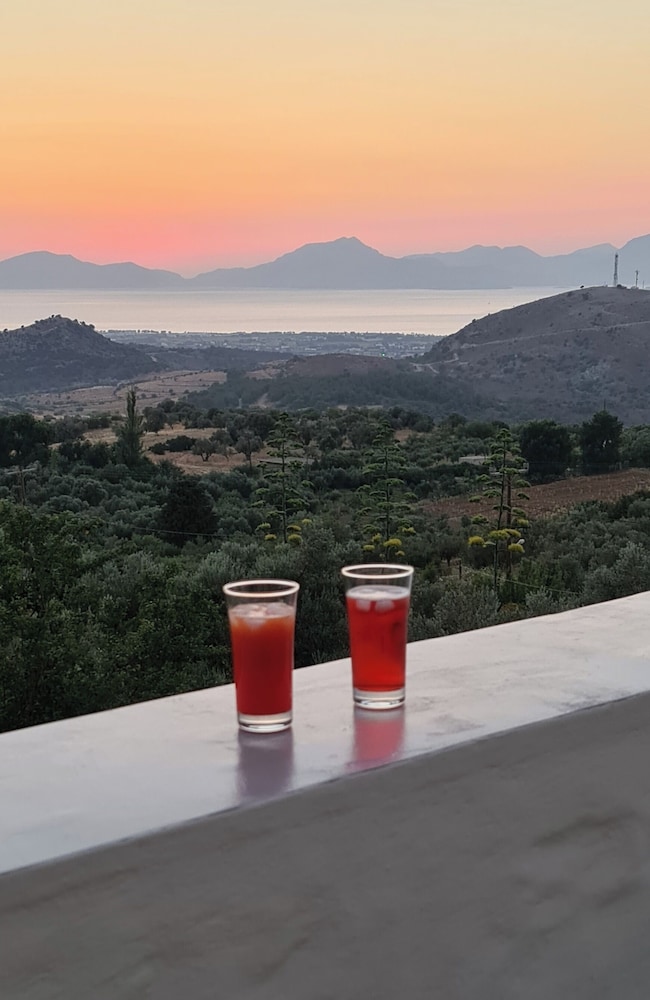 Villa Rosa 46/50
