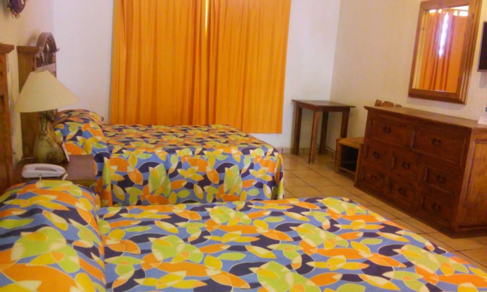 Hacienda Bugambilias 34/71