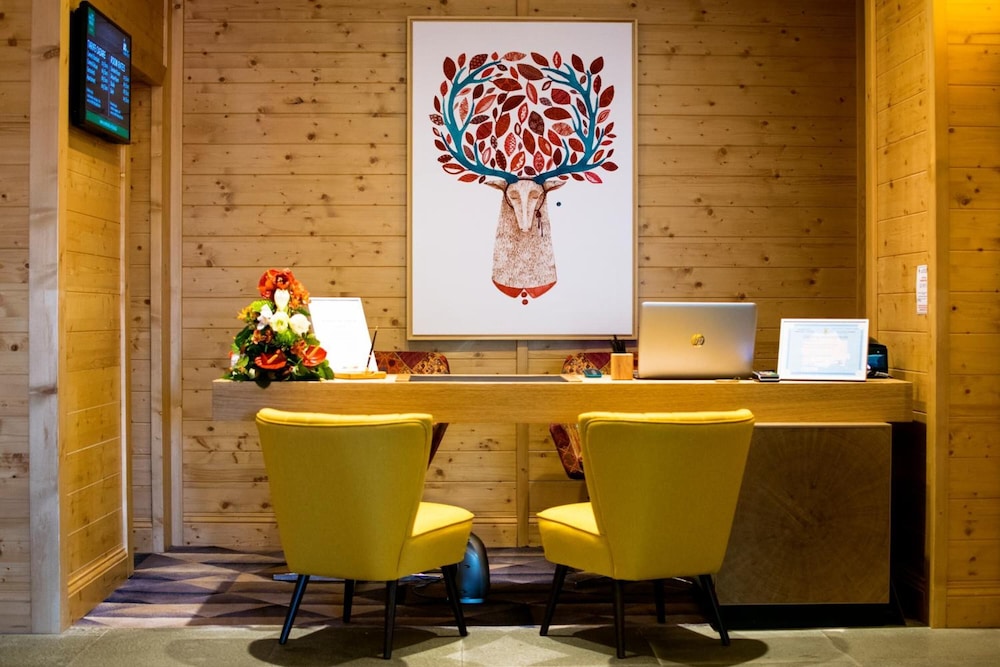 Lobby at Ana Hotels Bradul Poiana Brasov, BRASOV