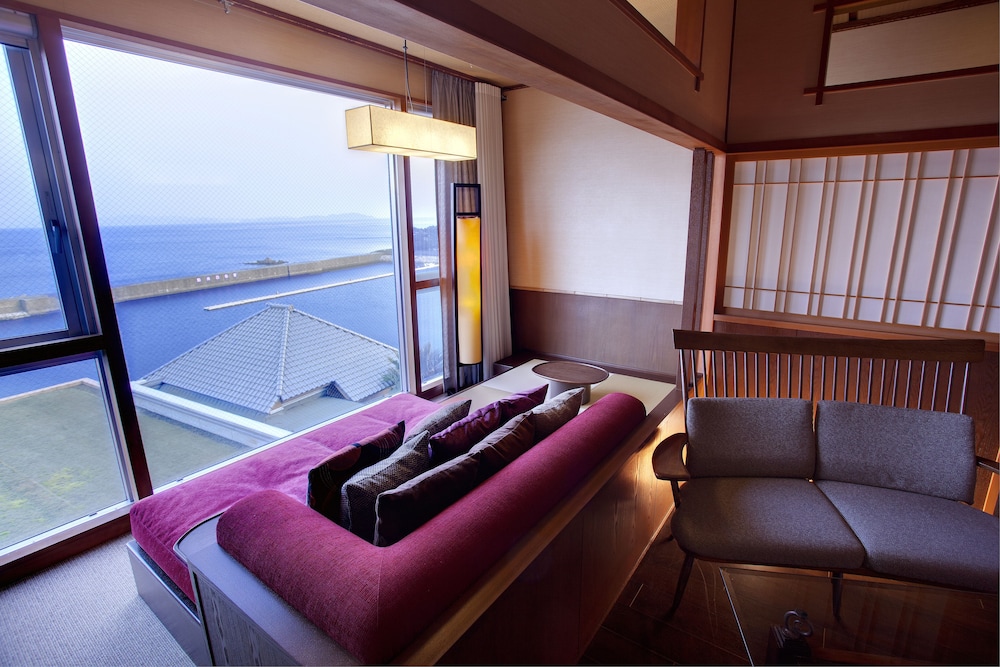 AWAJI YUMESENKEI 24/50