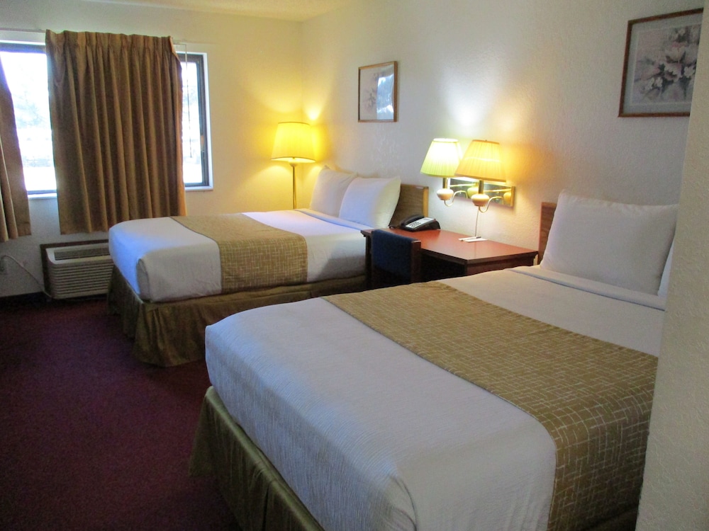 Travelodge By Wyndham Redwood Falls 6/30