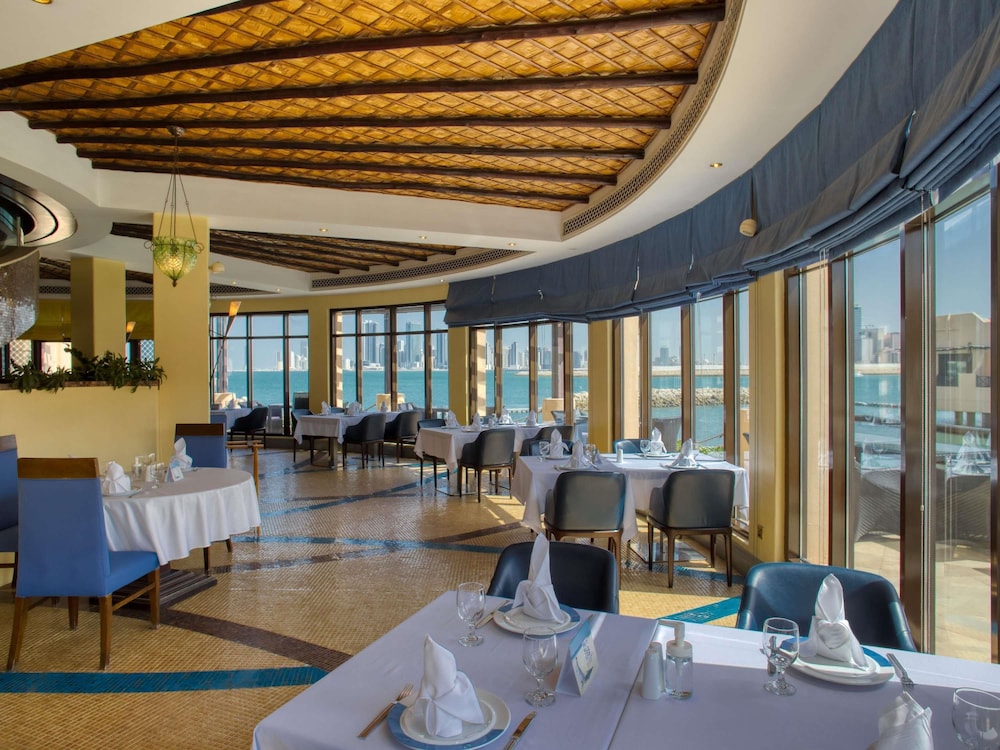 Novotel Al Dana Resort 59/75