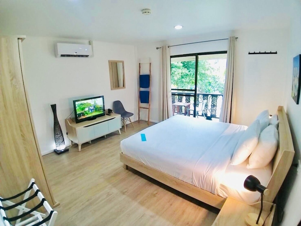 Dolphin Bay Resort 16/69