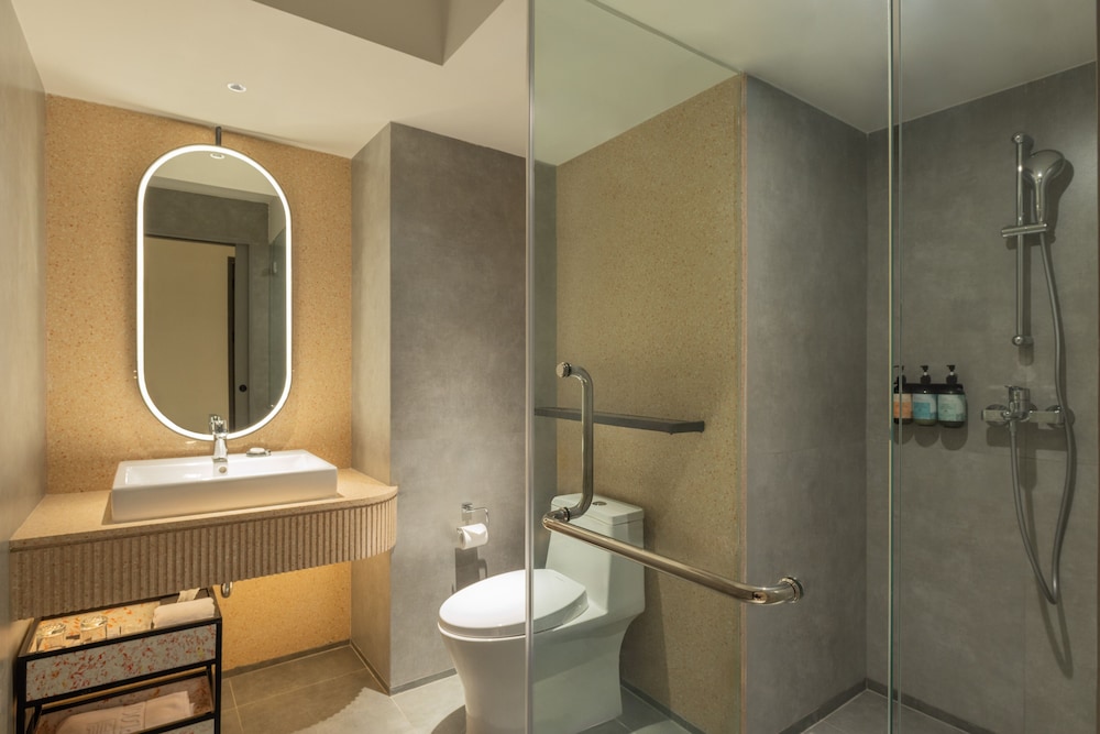 Herloom Hotel and Residence BSD Tangerang 43/50
