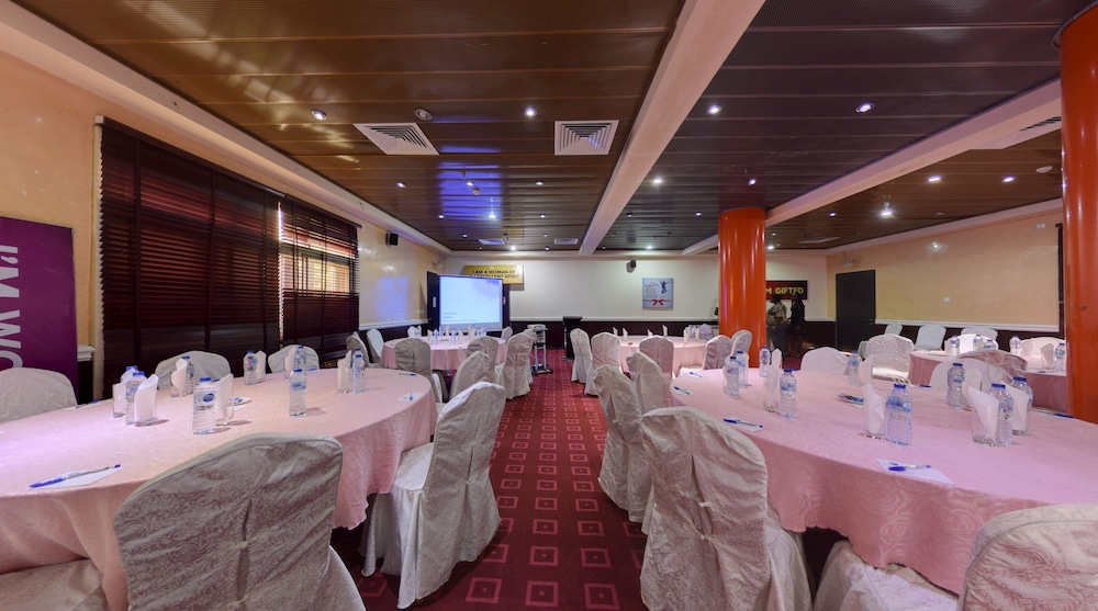 Ibeto Hotels 37/46