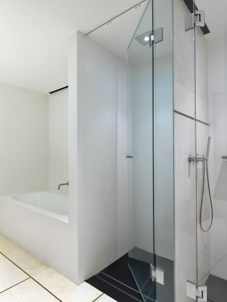 Sense Hotel Sofia, a Member of Design Hotels 23/52